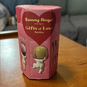 Sonny Angel Gifts of Love Mini Figure